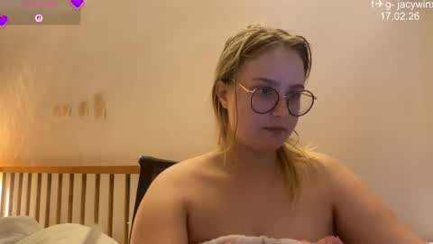 jacywinslat online show from February 17, 11:07 am