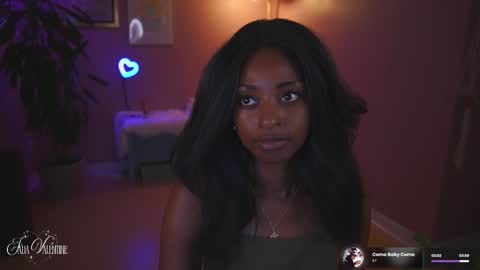 Snapshot of jada_valentine chatting on March 24, 7:13 am Jada online show from March 24, 7:13 am