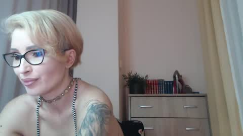 Jada online show from May 21, 6:15 pm