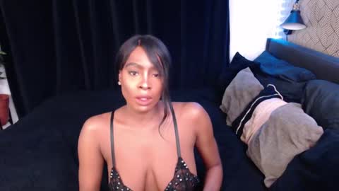 Jade online show from October 9, 11:19 am