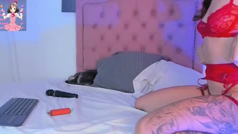 Jade  online show from January 30, 9:47 pm