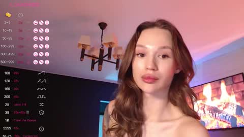 Snapshot of jade__swift chatting on September 25, 4:11 pm Jade online show from September 25, 4:11 pm