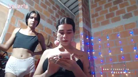   online show from November 3, 10:10 pm