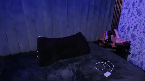 Jade online show from December 4, 3:16 am