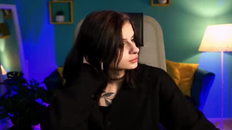 jade_castle online show from February 6, 4:43 pm