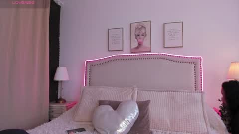 jade_chers online show from July 8, 12:53 pm