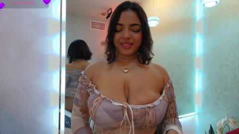 Jade  online show from May 16, 7:45 pm