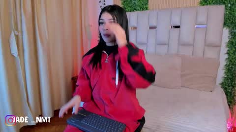 Snapshot of jade_nm chatting on February 23, 12:57 pm ade online show from February 23, 12:57 pm
