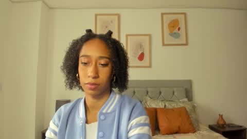 Snapshot of jade_obi chatting on October 11, 6:06 pm Jade smile online show from October 11, 6:06 pm