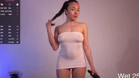 Jade Paris online show from March 8, 8:07 am