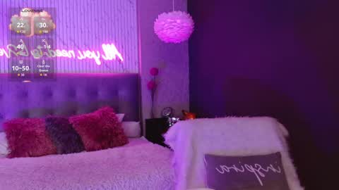 JADE online show from November 23, 8:41 pm