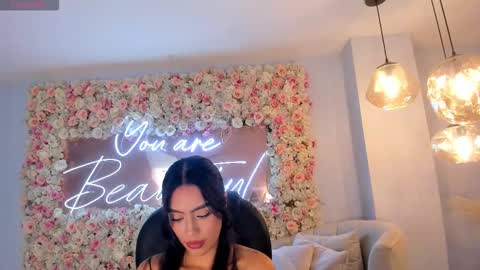 Snapshot of jadeevansx chatting on February 19, 6:37 pm JADE EVANS online show from February 19, 6:37 pm