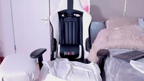 Jadeh online show from March 6, 12:54 am