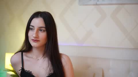  Jade  online show from November 23, 8:08 pm