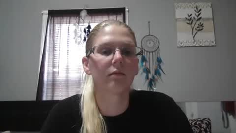 Snapshot of jadeluv chatting on January 17, 7:06 pm JadeLuv online show from January 17, 7:06 pm