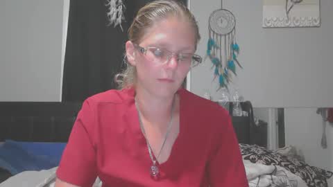 JadeLuv online show from May 27, 2:30 am