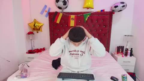 Jaden and Sofia  online show from July 8, 2:38 am
