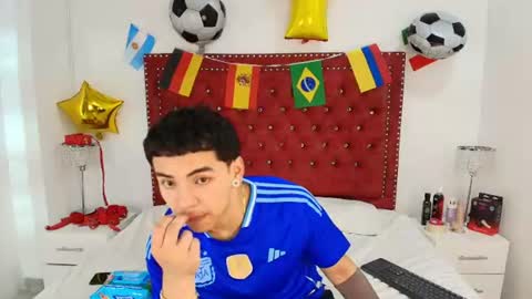 Jaden and Sofia  online show from July 11, 2:58 am