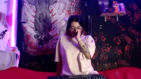 Snapshot of jadepoarch chatting on September 12, 6:13 am Alex and Venus online show from September 12, 6:13 am