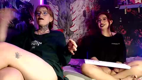 Alex and Venus online show from May 23, 6:29 am