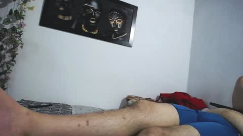 Snapshot of jadestone69 chatting on December 27, 4:15 am jadeStone69 online show from December 27, 4:15 am