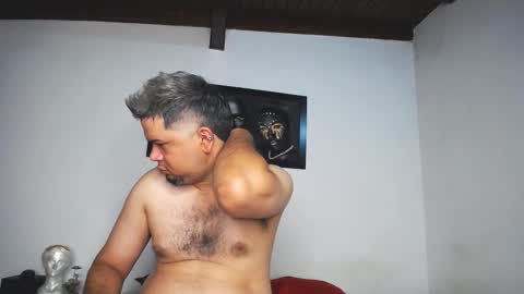 Snapshot of jadestone69 chatting on October 3, 12:13 pm jadeStone69 online show from October 3, 12:13 pm