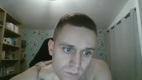 Snapshot of jaimelesexx13 chatting on December 19, 12:06 am For my sk y p e ask online show from December 19, 12:06 am