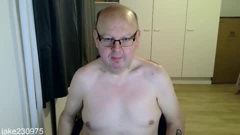 Jake2309 online show from December 3, 7:56 pm