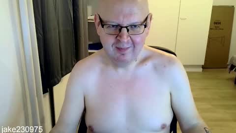 Jake2309 online show from January 7, 8:00 pm