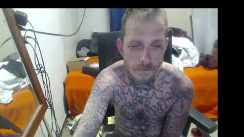Snapshot of jake265897 chatting on July 8, 8:52 am showingitoff online show from July 8, 8:52 am