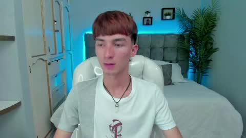 Snapshot of jake_evanss_ chatting on May 3, 2:12 pm JAKE online show from May 3, 2:12 pm