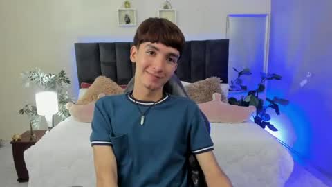 Snapshot of jake_evanss_ chatting on May 15, 3:08 pm JAKE online show from May 15, 3:08 pm