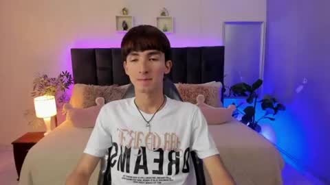 Snapshot of jake_evanss_ chatting on June 9, 1:45 pm JAKE online show from June 9, 1:45 pm