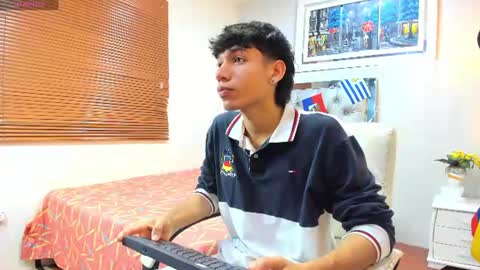 Snapshot of jake_falcon chatting on July 11, 11:35 am jake_falcon online show from July 11, 11:35 am