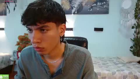 Snapshot of jake_falcon chatting on August 2, 11:30 am jake_falcon online show from August 2, 11:30 am