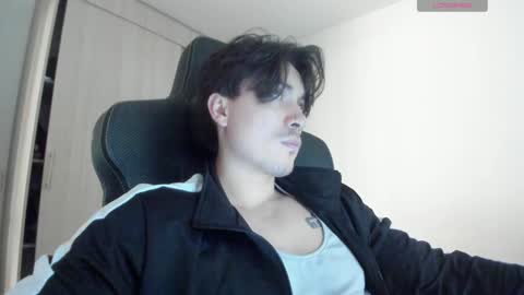 Snapshot of jake_murphy chatting on February 3, 8:03 pm jake_murphy online show from February 3, 8:03 pm