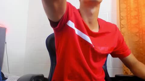 Hi guys im new 3 online show from February 5, 5:20 pm