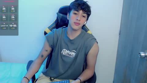 Snapshot of jake_tripp chatting on October 16, 4:13 am jake_tripp online show from October 16, 4:13 am