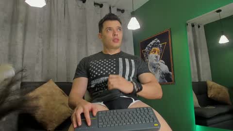 Snapshot of jakee_tyler chatting on January 11, 12:12 am Jake Tyler online show from January 11, 12:12 am