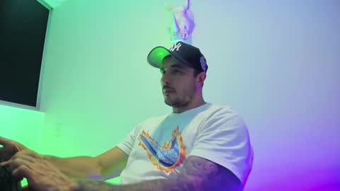 jakestone_1 online show from February 17, 1:46 am