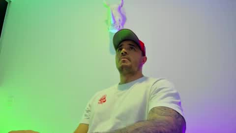 jakestone_1 online show from March 17, 1:54 am