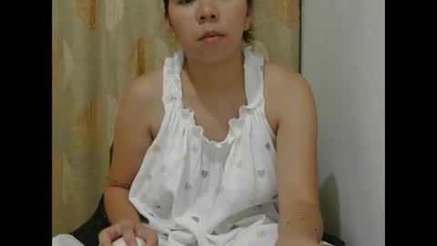 Snapshot of jalaiza01 chatting on April 6, 10:38 am jalaiza01 online show from April 6, 10:38 am