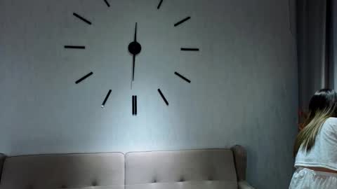 Iris online show from November 21, 5:17 am