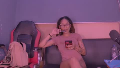 jamaicanbabex online show from December 23, 1:13 pm