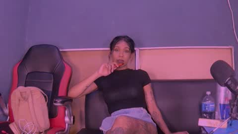 jamaicanbabex online show from December 31, 1:08 pm