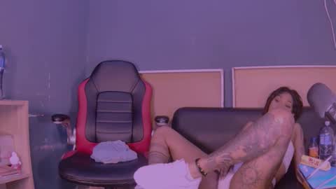 jamaicanbabex online show from January 19, 1:22 pm