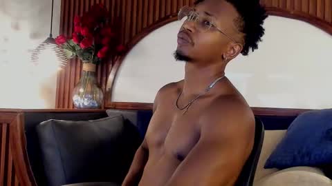   online show from February 28, 9:54 am