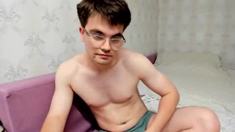 Hey there Im Jame online show from July 1, 8:08 pm