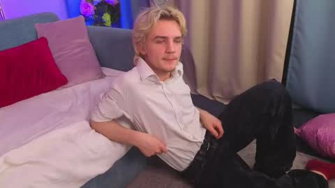 JameMiller online show from February 14, 5:10 pm