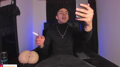 LeonardoInsta LeonardoperezcoPvt open online show from February 27, 5:02 am